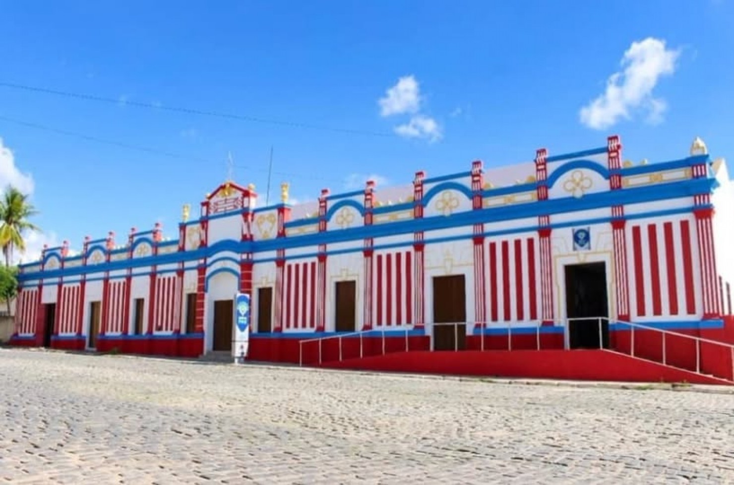PREFEITURA DE PRINCESA ISABEL ZERA FILA DE ESPERA COM MUTIRÃO DE EXAMES OFTALMOLÓGICOS, CATARATA E PTERÍGIO